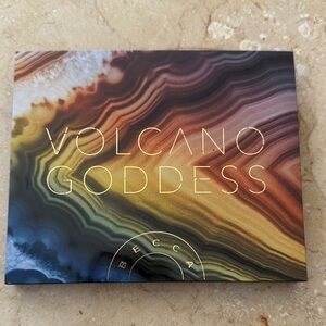 BECCA Volcano Goddess Palette. Discontinued.